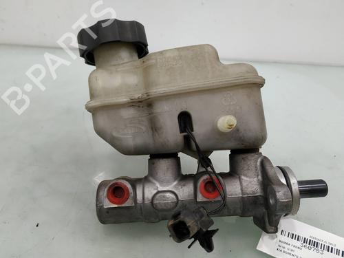 Used Brake master cylinder KIA SORENTO I (JC) 2.5 CRDi (170 hp) 9077864