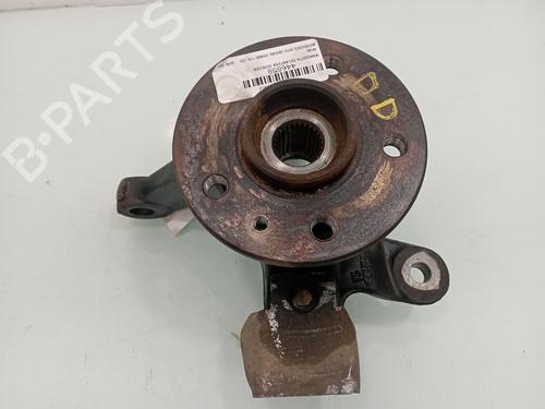 Used Right front steering knuckle MERCEDES-BENZ VITO Van (W638) 110 CDI 2.2 (638.094) (102 hp) 13003969
