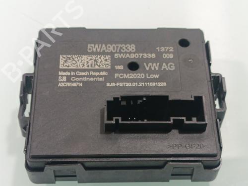Used Electronic module Electronic module AUDI A3 Sportback (8YA, 8YF) 35 TDI (150 hp) 33440726 33440726