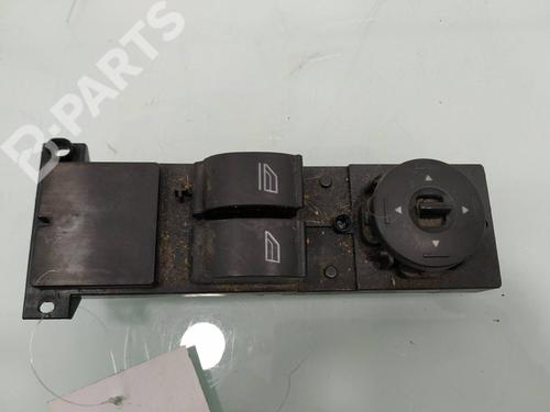 Used Left front window switch Left front window switch FORD C-MAX (DM2) 1.6 TDCi (90 hp) 10983827 10983827