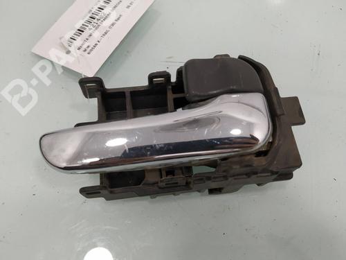 Used Rear right interior door handle Rear right interior door handle NISSAN X-TRAIL I (T30) 2.2 Di 4x4 (114 hp) 10738362 10738362