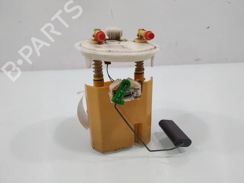 Used Fuel pump DACIA LOGAN (LS_) [2004-2025]  30775325