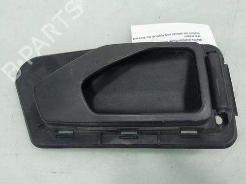 Used Front left interior door handle PEUGEOT 306 (7B, N3, N5) 1.9 SLD (68 hp) 18783412