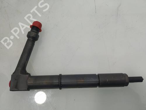 Used Injector NISSAN ALMERA TINO (V10) 2.2 dCi (115 hp) 9368650