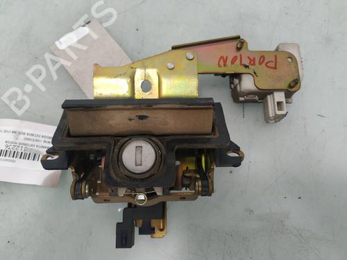 Trunk håndtak SKODA OCTAVIA I (1U2) 1.9 TDI (110 hp) 8098402