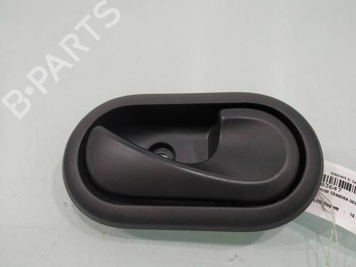 Maneta interior trasera derecha Maneta interior trasera derecha DACIA SANDERO [2008-2026] 39691840 39691840