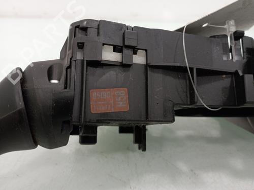 Headlight switch TOYOTA AVENSIS Estate (_T27_) 2.0 D-4D (WWT271_) | BP15765704I24 