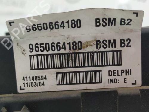 Fuse box PEUGEOT 307 Break (3E) 2.0 HDI 110 | BP8087836E1 