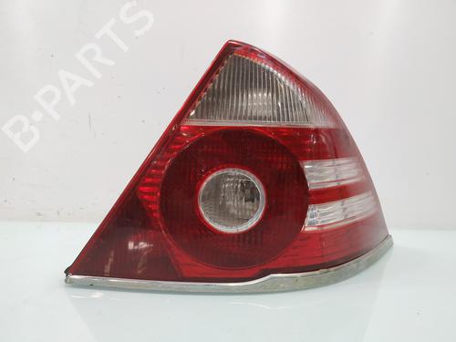Used Right taillight FORD MONDEO III (B5Y) 2.2 TDCi (155 hp) 32323295