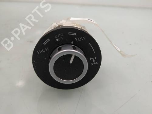 Used Switch VW TOUAREG (7LA, 7L6, 7L7) 2.5 R5 TDI (174 hp) 8696046