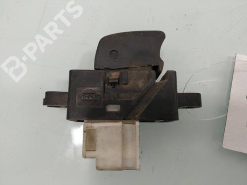 Used Left rear window switch Left rear window switch NISSAN X-TRAIL I (T30) 2.2 Di 4x4 (114 hp) 10983661 10983661