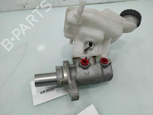 Used Brake master cylinder PEUGEOT 5008 II (MC_, MJ_, MR_, M4_) 2.0 BlueHDi 180 (MJAHWW) (181 hp) 17327749
