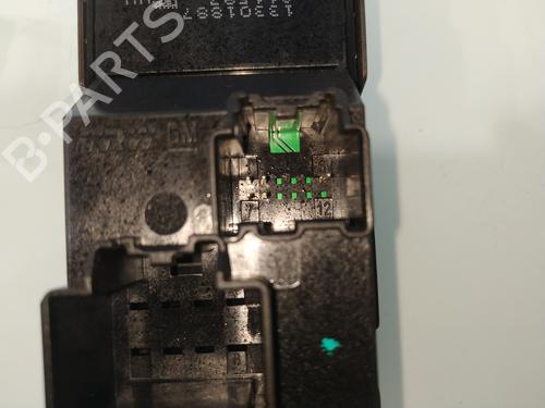 Right front window switch OPEL INSIGNIA A (G09) | BP30773517I26