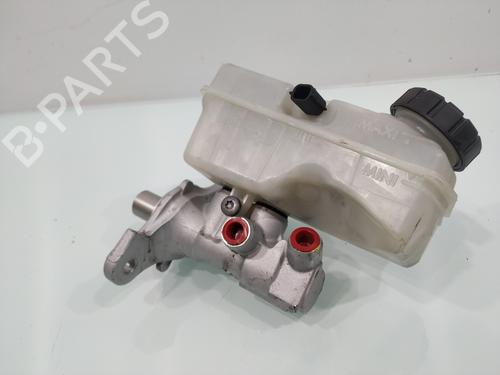 Hovedbremsecylinder DACIA SANDERO II [2012-2025]  24926418