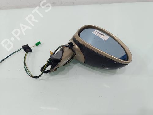 Retrovisor direito Retrovisor direito 38095447 38095447