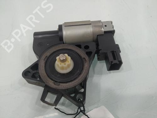 Used Right rear window motor Right rear window motor 37020362 37020362