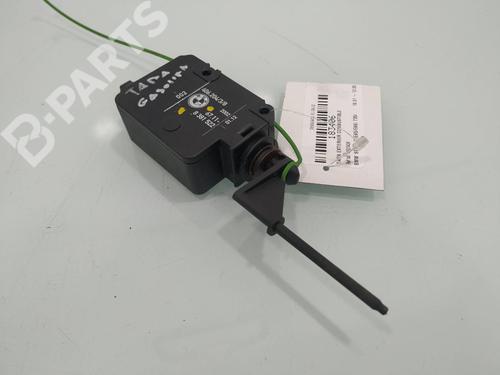 fuel-flap-bmw-7-e65-e66-e67-735-i-li-40620438-2001-2002-2003-2004-2005-2006-2007-2008-2009-8086490 main image