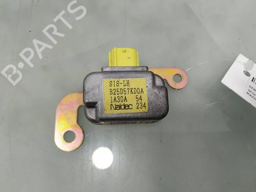 Elektronisk sensor MAZDA 323 F VI Hatchback (BJ) 2.0 TD (101 hp) 8681757