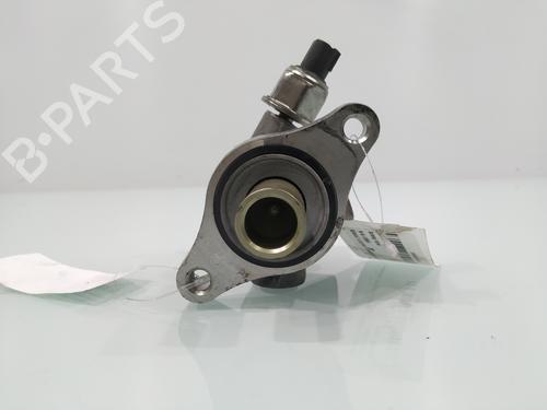 Brake master cylinder RENAULT LAGUNA II Grandtour (KG0/1_) 2.2 dCi (KG0F) | BP9580429M77 
