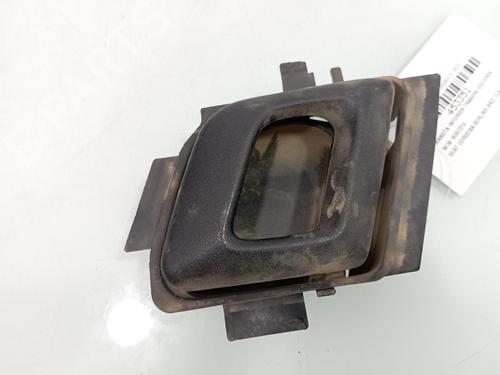Used Rear left interior door handle SEAT CORDOBA (6K1, 6K2) 1.4 i (60 hp) 13924032