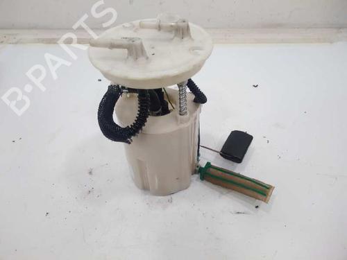 Used Fuel pump KIA CARENS III MPV (UN) 2.0 CRDi 140 (140 hp) 8092605