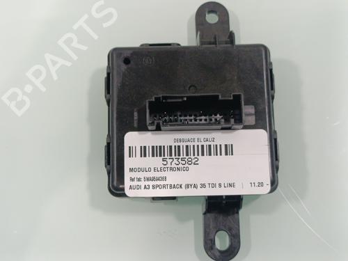 Used Electronic module Electronic module AUDI A3 Sportback (8YA, 8YF) 35 TDI (150 hp) 33440682 33440682