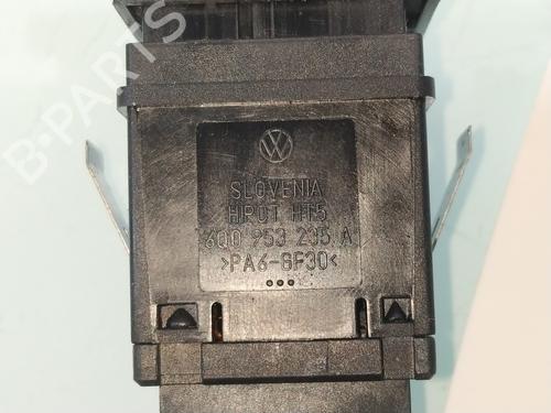 Warning switch VW POLO IV (9N_, 9A_) 1.4 TDI | BP31247695I22
