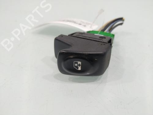 left-front-window-switch-renault-kangoo-kc01_-1997-32072063 main image
