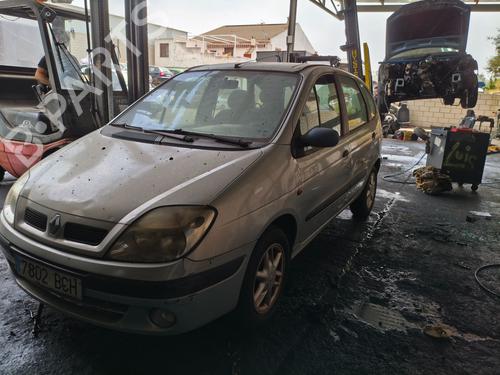 Gebruikte RENAULT MEGANE Scenic (JA0/1_) 1.9 D (JA0J) (64 hp) 3501602 Onderdelen