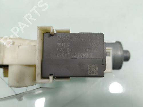 Right rear window motor PEUGEOT 407 (6D_) 1.6 HDi 110 (6D9HZC, 6D9HYC) | BP17187479E22 