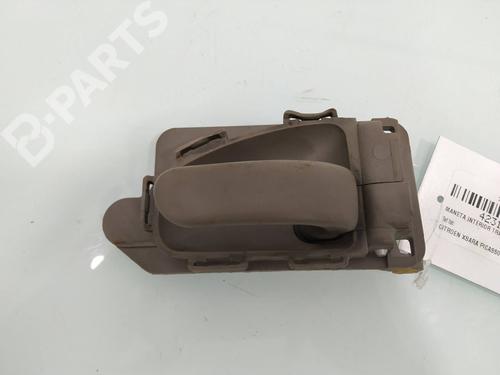 Used Rear right interior door handle Rear right interior door handle CITROËN XSARA PICASSO (N68) 2.0 HDi (90 hp) 10867181 10867181