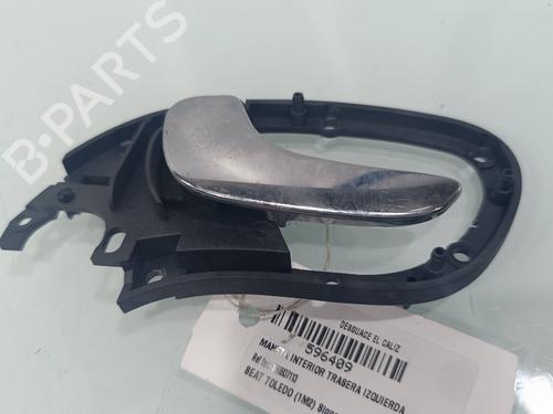 Used Rear left interior door handle Rear left interior door handle 38095584 38095584