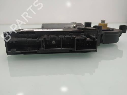Right rear window motor VW TOUAREG (7LA, 7L6, 7L7) 2.5 R5 TDI | BP8404497E22 