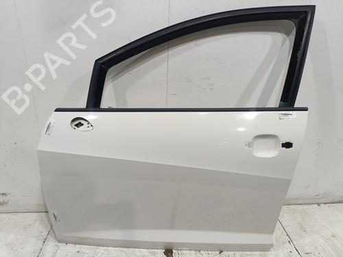 Used Left front door Left front door 33177197 33177197
