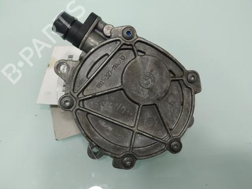 Used Vacuum pump BMW 1 (E81) 116 i (115 hp) 21726165