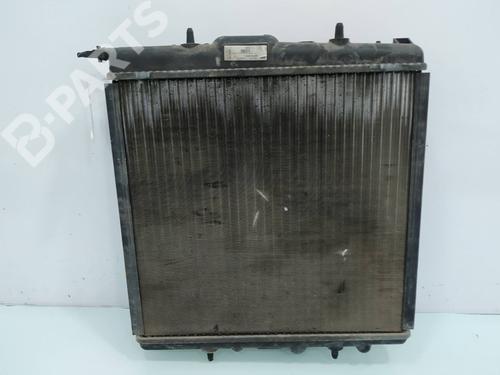 Used Water radiator Water radiator PEUGEOT 206 Hatchback (2A/C) 1.4 i (75 hp) 10867170 10867170