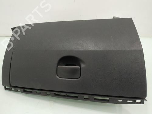 Used Glove box RENAULT CLIO III (BR0/1, CR0/1) 1.5 dCi (C/BR0G, C/BR1G) (68 hp) 16379184