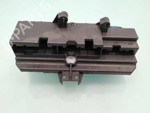Fuse box BMW 7 (E65, E66, E67) 735 i, Li | BP8086517E1 