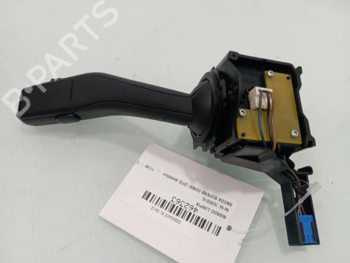 Steering column stalk SKODA SUPERB II Estate (3T5) 2.0 TDI 16V | BP15824387I23 