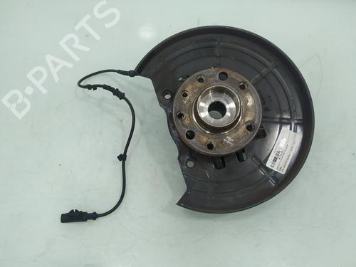 Used Left front steering knuckle OPEL MERIVA B MPV (S10) [2010-2017]  17946312