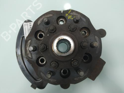 Used Left front steering knuckle NISSAN TERRANO II (R20) [1992-2007]  22778598