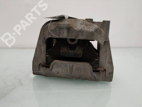 Used Engine mount Engine mount VW GOLF V (1K1) 1.9 TDI (105 hp) 10243152 10243152