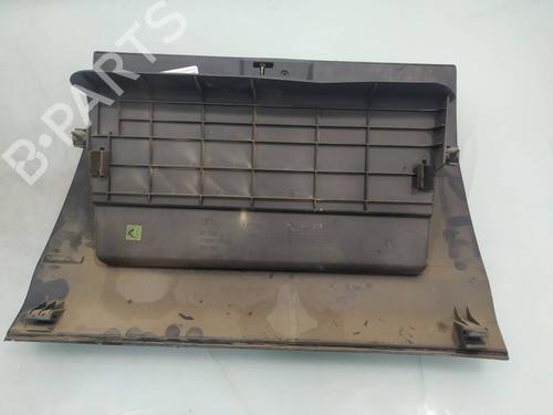 Glove box KIA SORENTO I (JC) 2.5 CRDi 4WD | BP9278743C95 