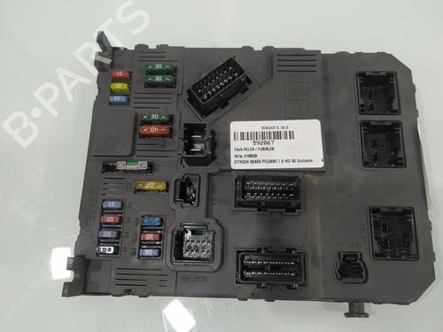Used Fuse box Fuse box 37012346 37012346