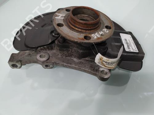 Used Left front steering knuckle VOLVO S80 I (184) D5 (163 hp) 8084177