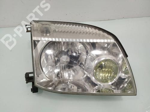 Used Right headlight Right headlight NISSAN X-TRAIL I (T30) 2.2 Di 4x4 (114 hp) 10983657 10983657