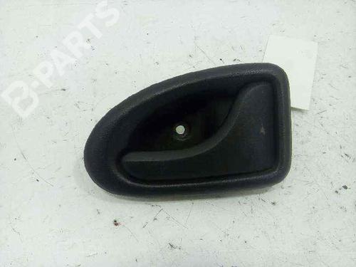 Used Front right interior door handle Front right interior door handle RENAULT MEGANE I Classic (LA0/1_) 1.9 dTi (LA08, LA0N, LA0K) (98 hp) 8084628 8084628