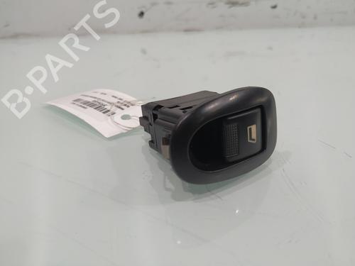 Used Right front window switch Right front window switch 38310646 38310646