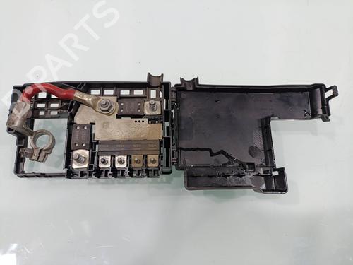 Fuse box OPEL INSIGNIA A (G09)  | BP31267573E1 