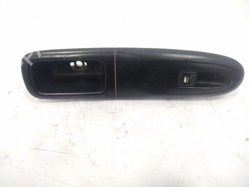 Used Right front window switch PEUGEOT 406 (8B) 2.0 HDI 110 (109 hp) 8084384